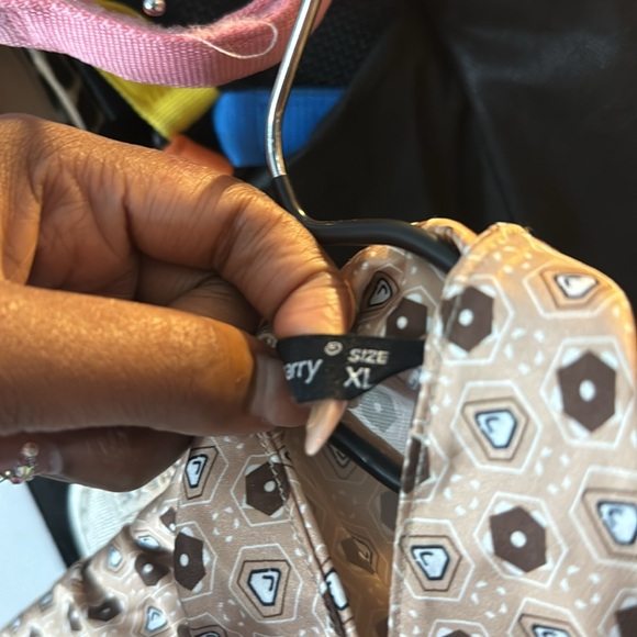 Two-piece silk set - Picture 2 of 2